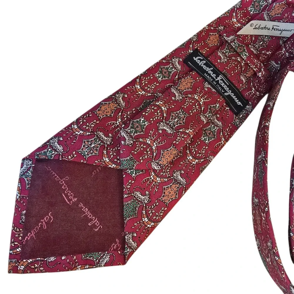 Salvatore Ferragamo Silk Tie Burgundy Red Leopard Animal Print Made in Italy